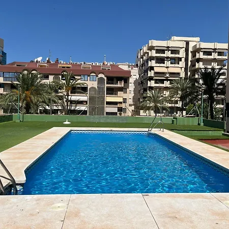 Apto En El Centro De En 2 Linea De Playa Apartment Marbella